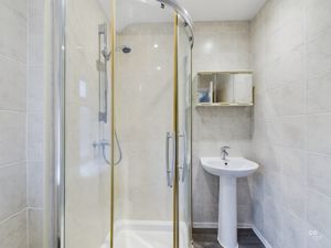 Photo 17- click for photo gallery